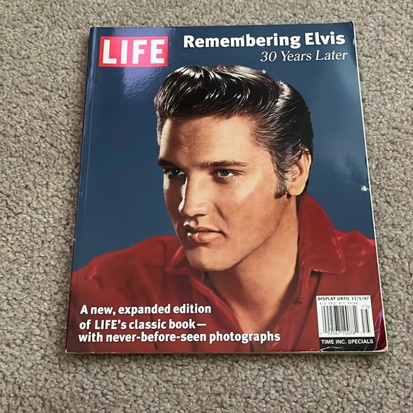 “Life Magazine- Remembering Elvis- 30 Years Later” - Picture 1 of 7